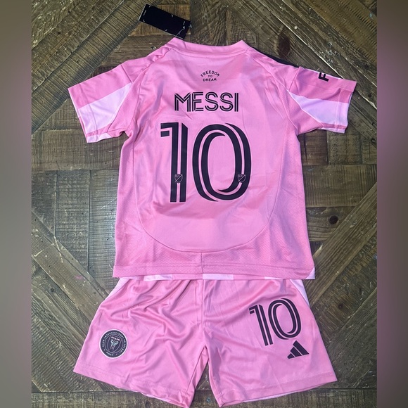 Inter Miami 10 Messi set for Kids - Picture 2 of 2